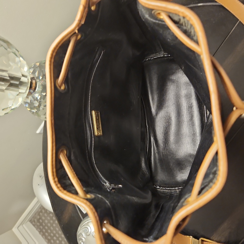 CHRISTIAN DIOR Drawstring Bucket Bag - Picture 14 of 16
